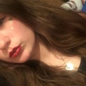 Meet your Posher, Kat